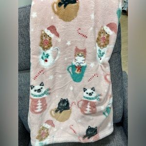 Pink Christmas Cats & Coffee Cups 🐈‍⬛🩷🎄🐈 Plush Holiday Throw blanket NwT